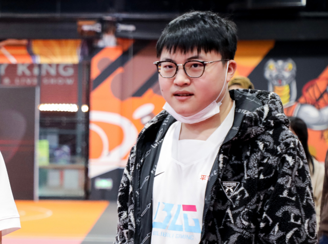 爱游戏电竞 巴塞罗那队首发 