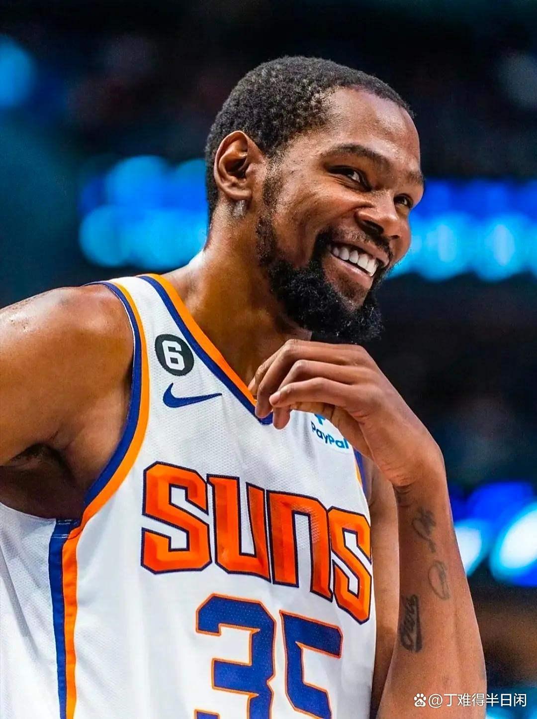 爱游戏电竞杜兰特连续十场比赛得分超过突破纪录风云突变上海久事今夜造点机会，媒体一致点评：深圳男篮今晨刷新队史纪录的简单介绍